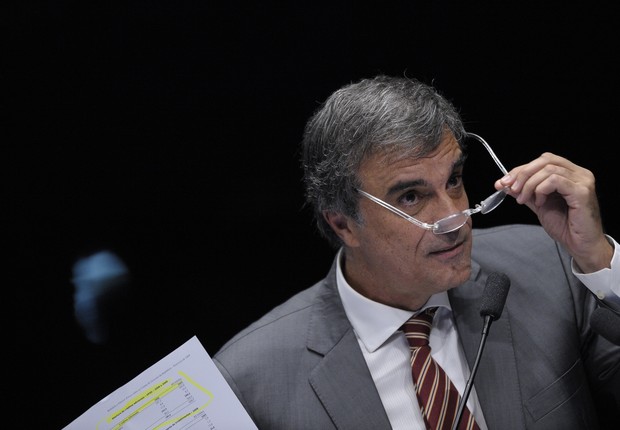 O advogado de defesa de Dilma Rousseff, José Eduardo Cardozo, durante sua fala no Senado (Foto: Pedro França/Agência Senado)