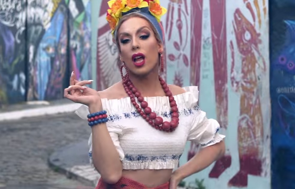 Alaska Thunderfuck 5000 Come To Brazil Alaska Thunderfuck Vencedora De Ru Paul S Drag Race Lanca