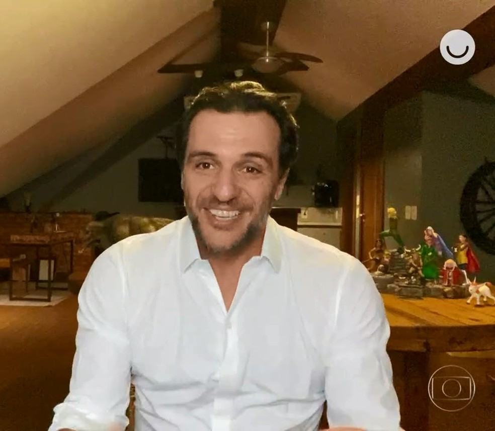 Rodrigo Lombardi Conta Por Que Gosta De Fazer Lives Com Atrizes Me Ajudaram A Conquistar O Que Conquistei Fique Em Casa Gshow