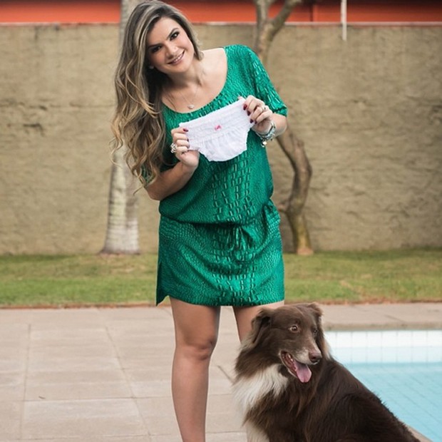Mirella Santos mostra a calcinha da filha (Foto: Reprodução / Instagram)