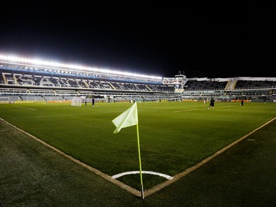 Santos desiste do Pacaembu e quer pegar Cruzeiro na Vila Belmiro