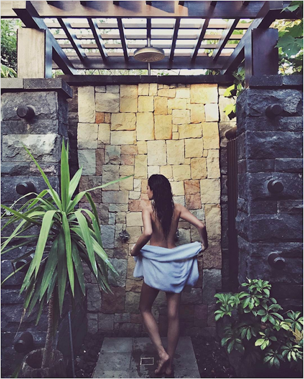 A atriz Shay Mitchell (Foto: Instagram)