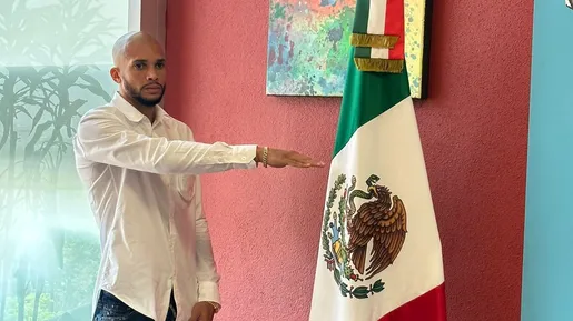 Ex-Bota obtém cidadania e pode jogar pela seleção do México: 'Posso dizer com orgulho'