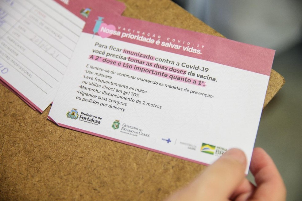 Maioria dos cearenses é a favor do passaporte da vacina no Ceará, aponta pesquisa. — Foto: Camila Lima/SVM