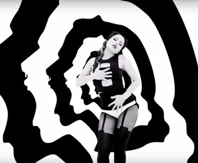 Anitta lança clipe para single 'Bang' (Foto: Reprodução)
