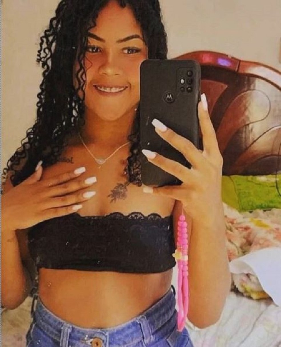 Tailaine Silva Nunes, de 18 anos, foi morta a facadas. — Foto: Reprodução/TV Gazeta