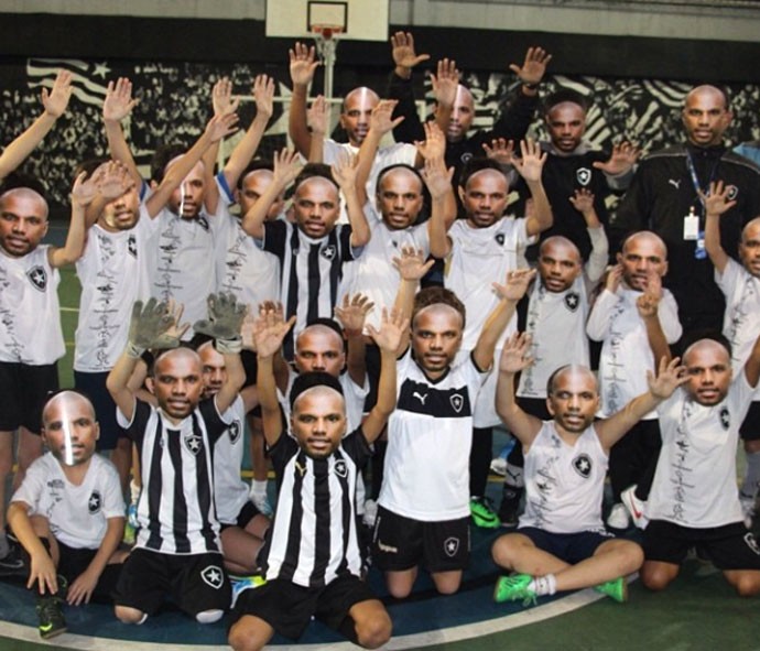 Botafogo na torcida por Jefferson (Foto: Reprodução / Instagram) Botafogo na torcida por Jefferson (Foto: Reprodução / Instagram)