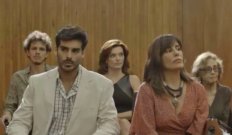 A ficha cai quando Sophia percebe que Xodó é uma importante testemunha (Foto: TV Globo)