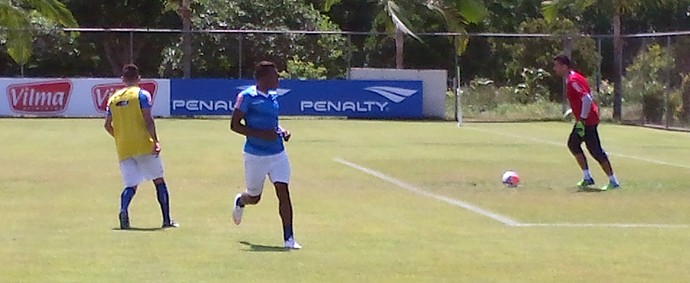 Antes de apresentação oficial, Pará participa de treinamento na Toca II