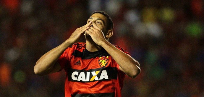 Diego Souza Sport x Vitória Série A (Foto: Marlon Costa / Pernambuco Press)