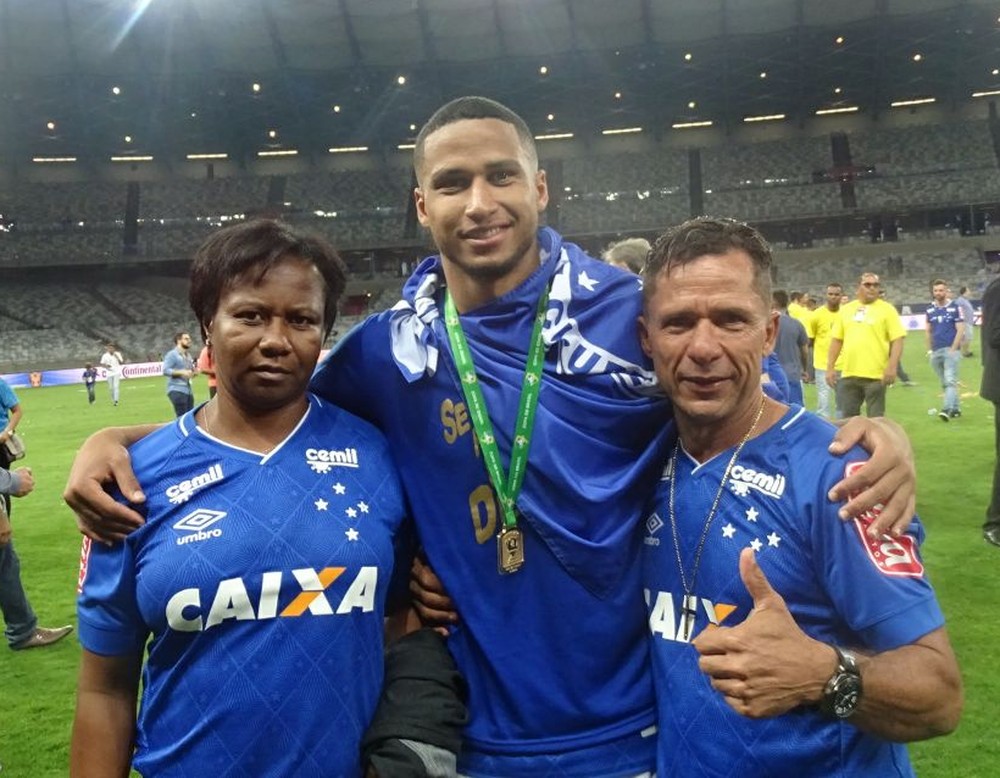 Chamado de fenômeno por Dedé, Murilo revela ansiedade por primeiro gol