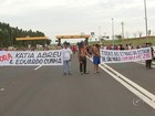 Indígenas liberam rodovia após protesto em praça de pedágio em Avaí