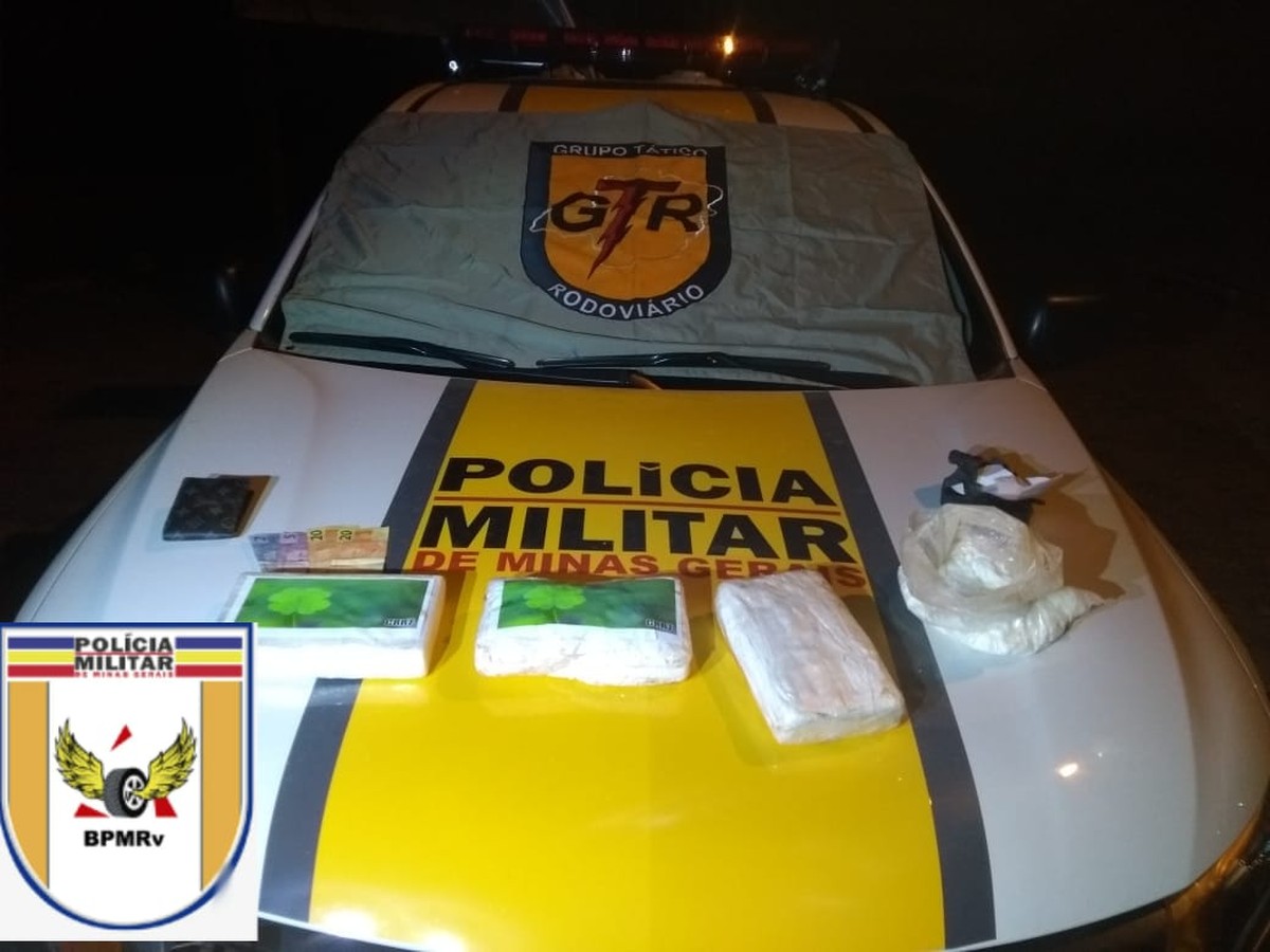 Motociclista é preso ao ser flagrado transportando 4 kg de cocaína na MGC-135, em Montes Claros