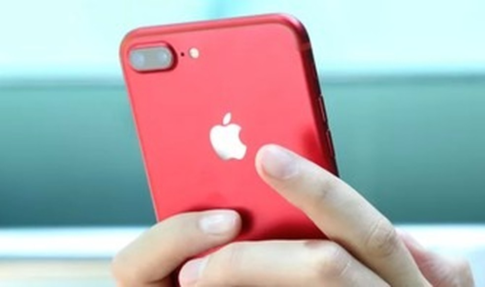 Apple foi multada por deixar iPhones mais "lerdos" — Foto: Carolina Ochsendorf/TechTudo