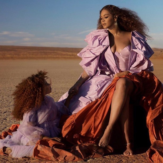 Blue Ivy e Beyoncé no videoclipe de Spirit (Foto: reprodução)