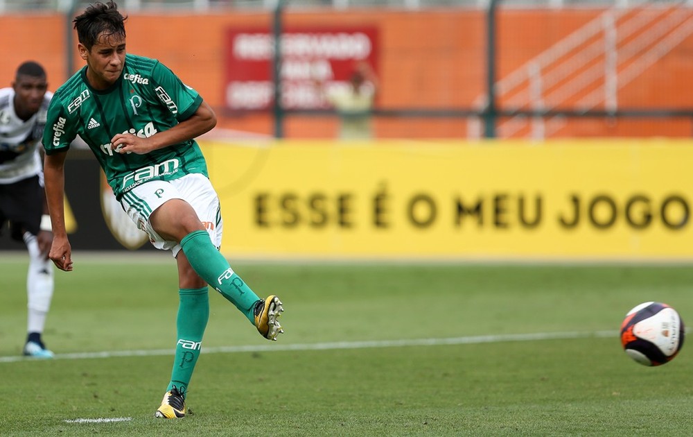 José Aldo brilha na estreia e quer título da Copinha com Palmeiras