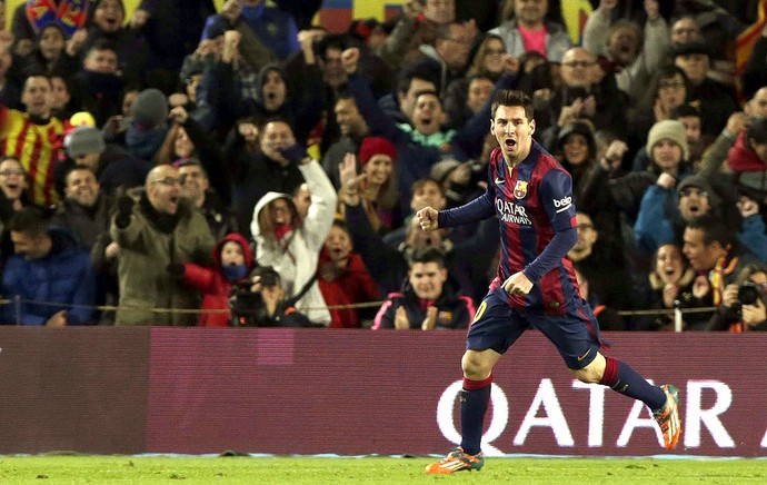 Messi comemora gol do Barcelona contra o Espanyol (Foto: Agência EFE)