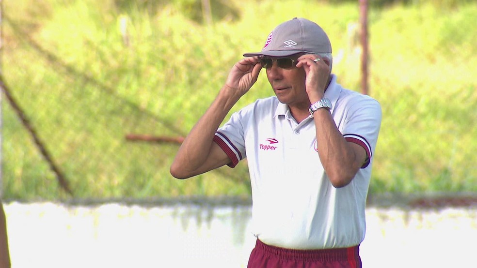Técnico Givanildo Oliveira passou pelo Náutico recentemente — Foto: Reprodução