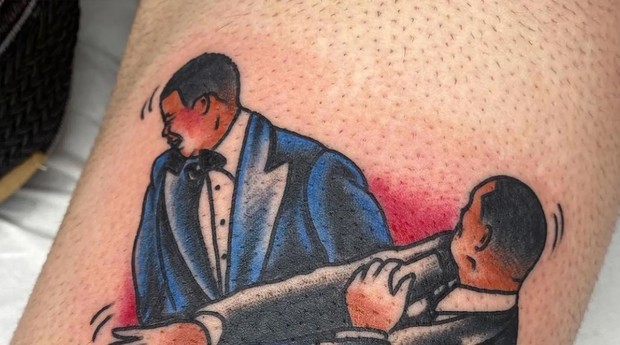 Tatuagem do tapa dado por Will Smith em Chris Rock feita pelo tatuador italiano Giovanni Bracciodieta (Foto: Reprodução/Instagram)