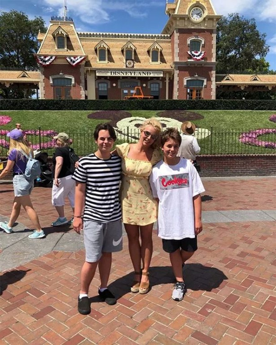 Britney Spears com os filhos Jayden e Sean