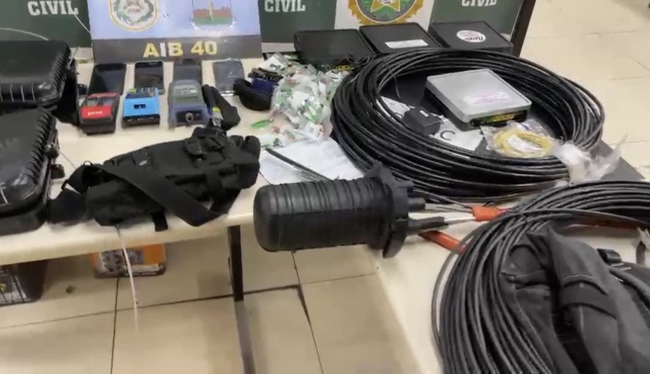 Polícias Militar e Civil realiza operação contra distribuição clandestina de sinal de internet em Campo Grande