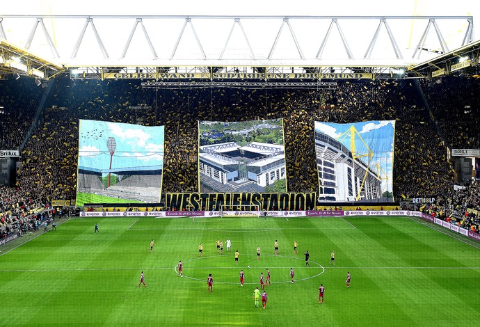 Mosaico, Borussia Dortmund x Bayern de Munique (Foto: Matthias Hangst / Getty Images)