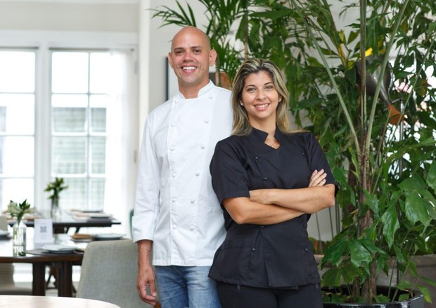 Os chefs Fabrício Lemos e Lisiane Arouca (Foto: Manuela Cavadas)