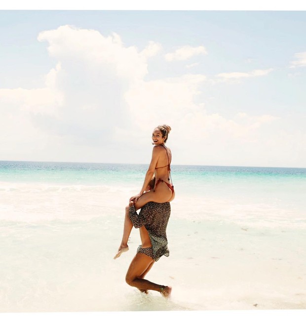 Candice Swanepoel e Eduardo Bravin (Foto: Reprodução/Instagram)