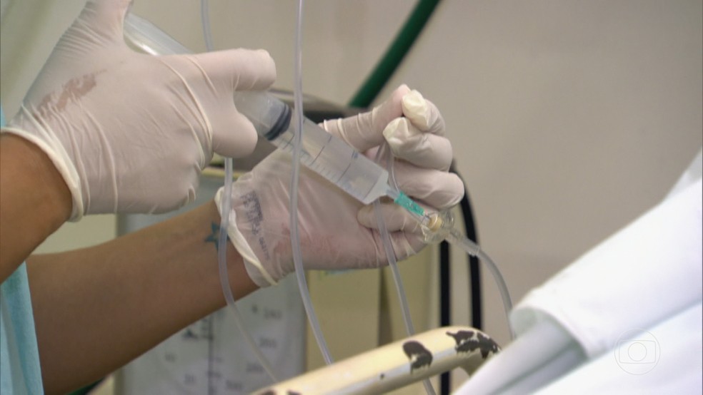 Secretaria da Saúde do Ceará recolheu dois lotes de dipirona endovenosa após suspeitas de reações em pacientes do Hospital Geral de Fortaleza. — Foto: Reprodução/Rede Globo