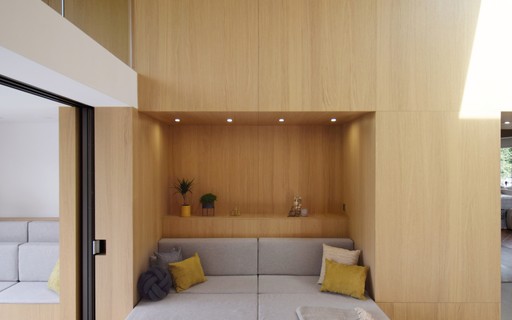 Casa privilegia áreas livres para o morador cadeirante - Casa Vogue | Casas