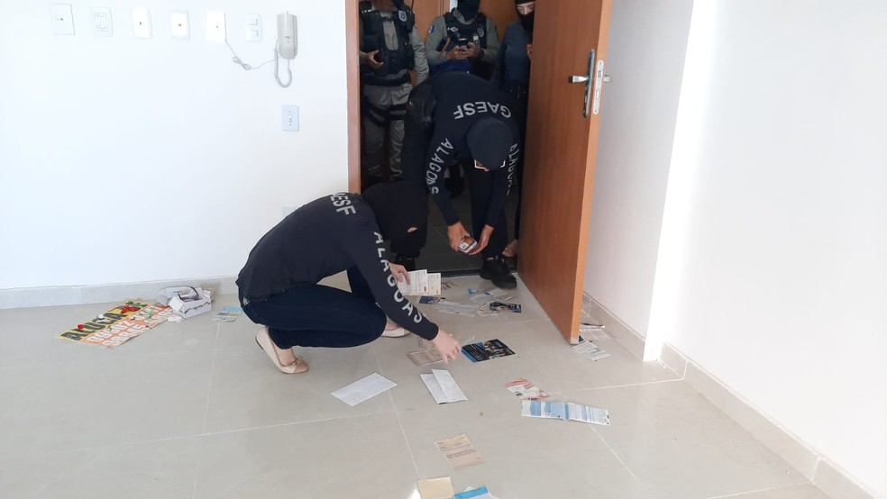 Primeira fase da operação foi deflagrada em agosto e cumpriu mandados em Alagoas e São Paulo — Foto: MP/AL