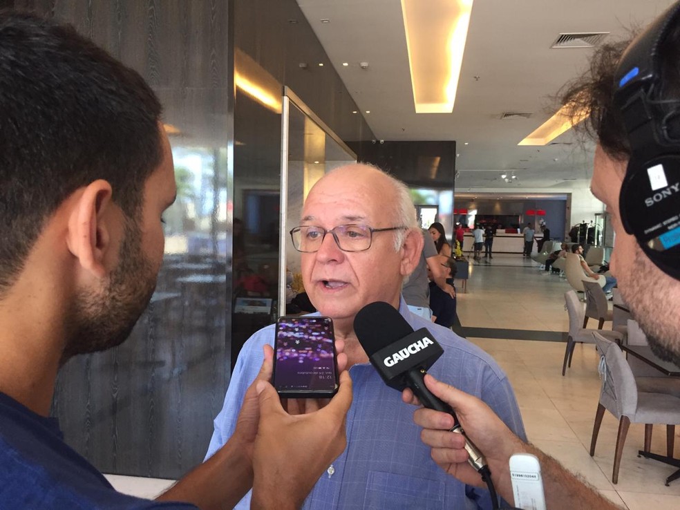 Romildo Bolzan, presidente Grêmio — Foto: Fernando Becker/RBS TV