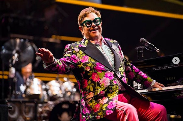 O músico Elton John (Foto: Instagram)