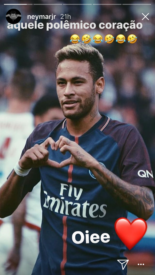 Neymar Jr fez o gesto durante comemoração no jogo contra o Bordeaux (Foto: reprodução/instagram)