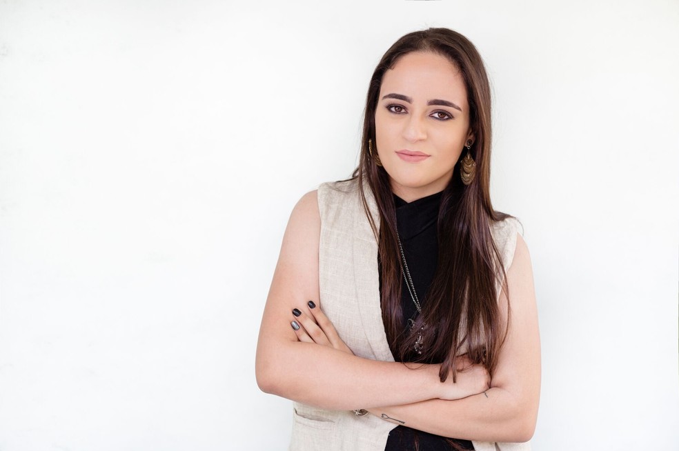 Marina Amaral comeÃ§ou a colorir fotos antigas por acaso. (Foto: Marina Amaral/Arquivo pessoal)