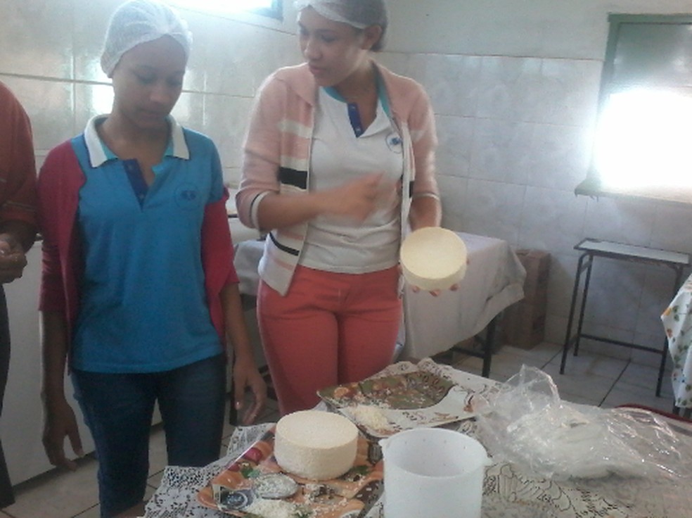 Projeto Cozinha de Minas produz alimentos tradicionais da culinÃ¡ria Norte Mineira â Foto: Cleuma Rodrigues / Arquivo pessoal