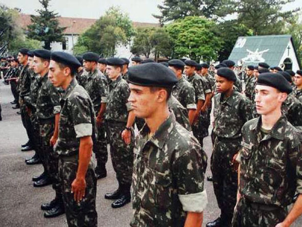 Soldados da Escola de Sargentos das Armas (ESA), em foto de arquiv (Foto: DivulgaÃ§Ã£o)