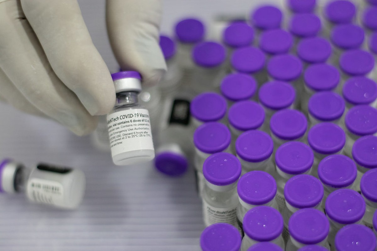 Grávidas que tomaram 1ª dose da AstraZeneca poderão receber 2ª dose da Pfizer no ES - Vimarsana News
