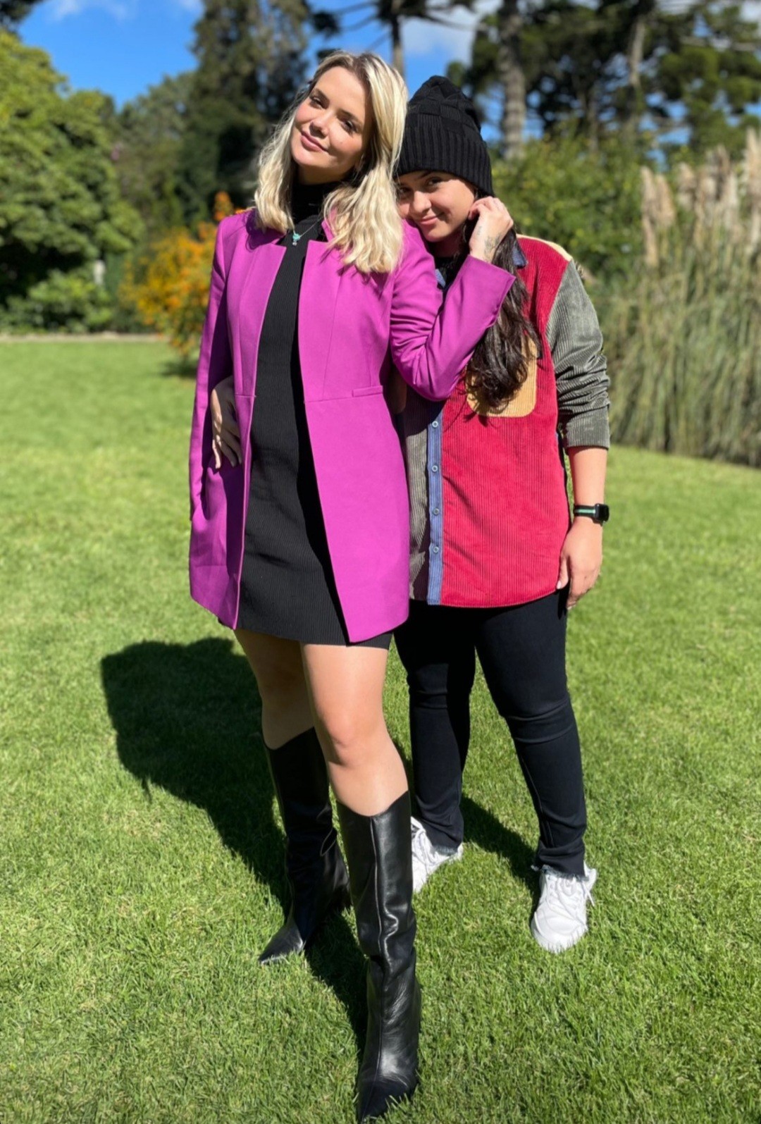 Marcela McGowan e Luiza (Foto: Reprodução / Instagram )
