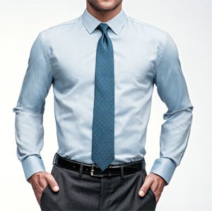 Camisa VR R$ 199 | Calça de lã Gerardo Andriello R$ 1.290 (preço do costume) | Gravata Hermès R$ 590 | Cinto de couro Acervo (Foto: Marlos Bakker)