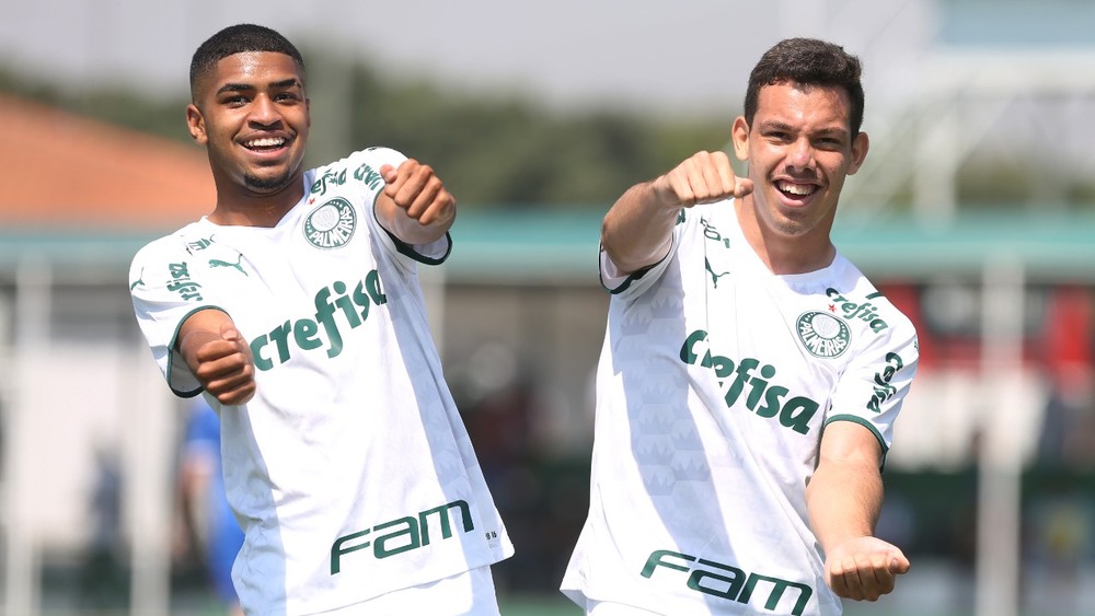 Palmeiras tem sábado com vitórias no Paulistão Sub-15 e Sub-17