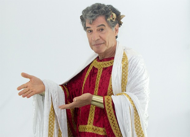 Paulo Betti como Pilatos em Paixão de Cristo (Foto: Cris Santos)