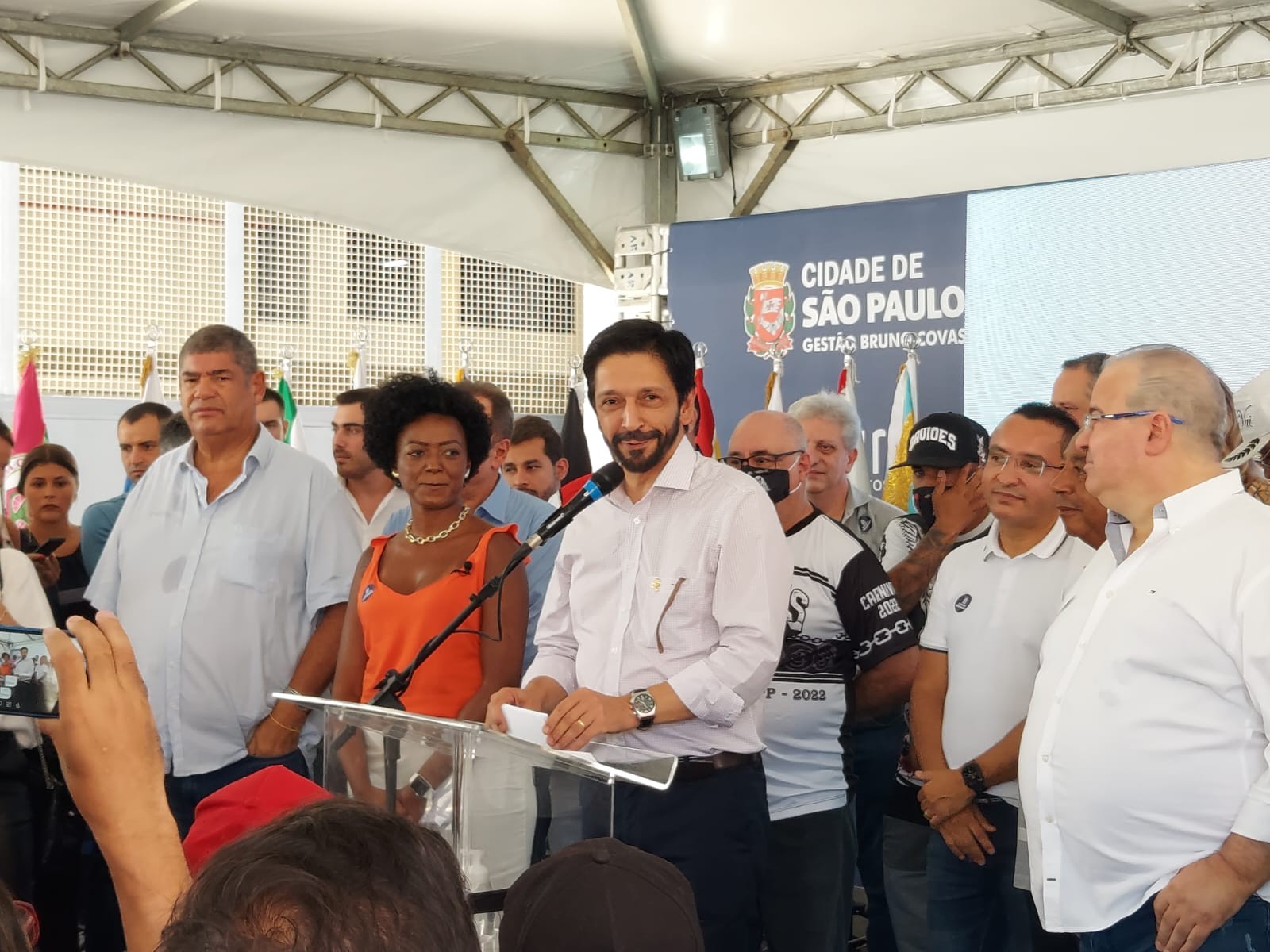 'Não tenho medo de tomar atitudes impopulares', diz Ricardo Nunes sobre aumento da tarifa de ônibus em SP