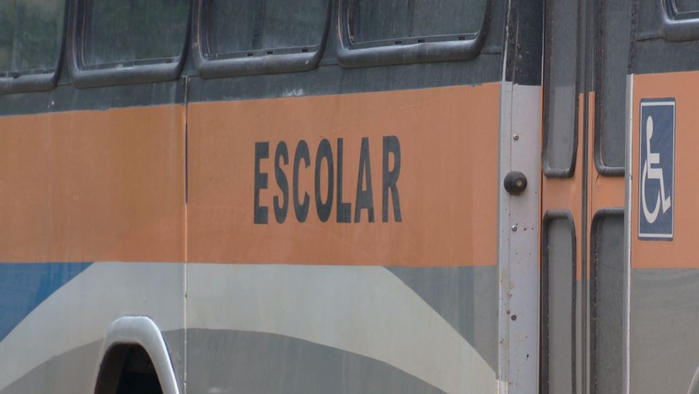 Motorista de ônibus escolar é preso suspeito de estupro contra adolescente com deficiência no Ceará. — Foto: Reprodução/RPC