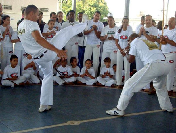 Circuito Capoeira na Praça no bairro Danilo Passos em Divinópolis MG (Foto: Reprodução)
