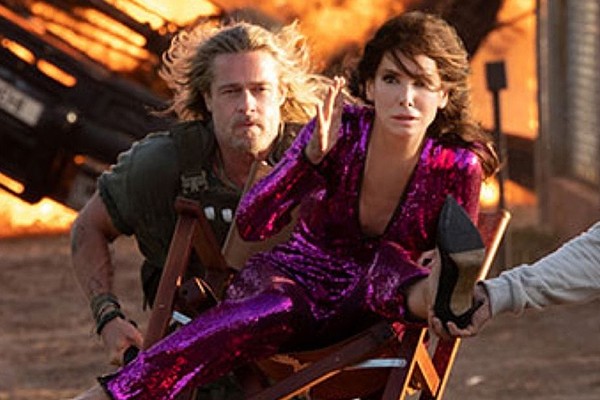 Brad Pitt and Sandra Bullock in the movie Lost City (2021) (Photo: Playback)