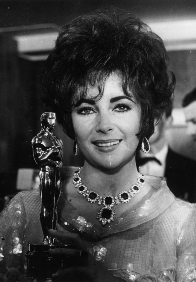 Elizabeth Taylor no Oscar de 1967 (Foto: Getty Images)