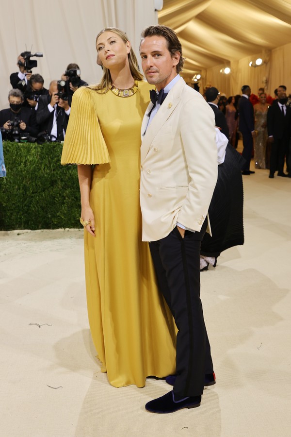 NEW YORK, NEW YORK - SEPTEMBER 13: Maria Sharapova and Alexander Gilkes attend The 2021 Met Gala Celebrating In America: A Lexicon Of Fashion at Metropolitan Museum of Art on September 13, 2021 in New York City. (Photo by Mike Coppola/Getty Images) (Foto: Getty Images)