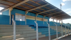Arquibancada do estádio Jacques da Luz, em Campo Grande (Foto: Hélder Rafael)