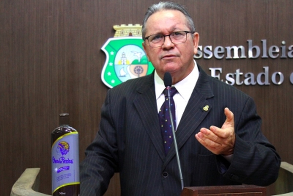 Morre o ex-deputado cearense Roberto Mesquita | Ceará | G1